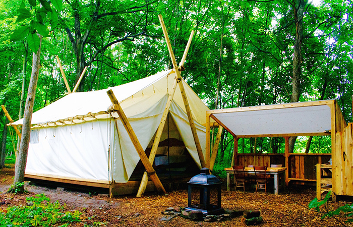 Glamping: Fronterra Camp.