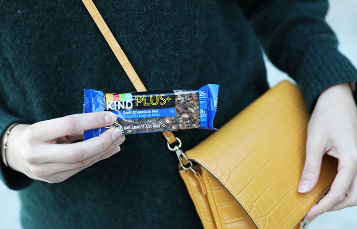 Healthy road trip snacks: Currently obsessed with KIND Plus bars for the road!